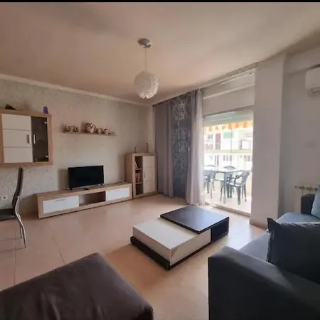 Apartamento En La Zona Turística De *