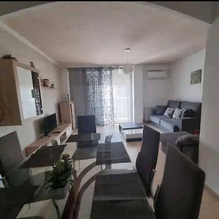 En La Zona Turistica De Apartment Salou